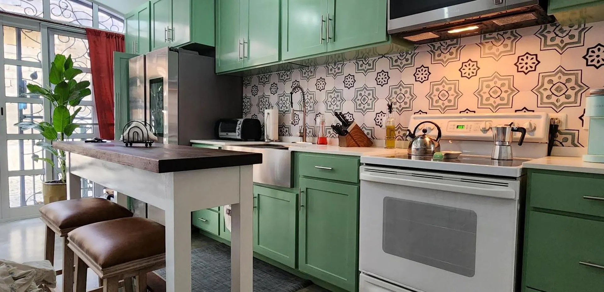 Casinha Nova - Cozy Home With Kitchen, King Bed, Ac, Wifi, City & Ocean View Sao Filipe 0*,